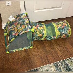 Colorful Pet Tunnel with Leaf Pattern